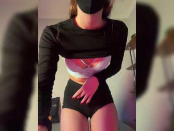 Saliss1 bongacams stream image