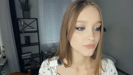 SerrenaAa stripchat stream image