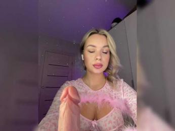 Mila-m bongacams stream image