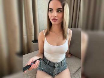 LedyMiya bongacams stream image