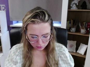 Soft-Zoey bongacams stream image