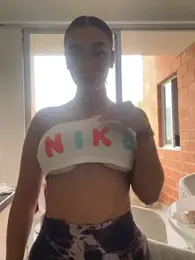 emma_andrew1 stripchat stream image