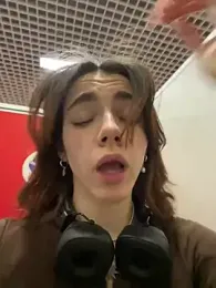 Lily__Belle stripchat stream image