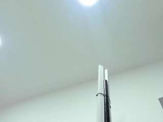 my-friends-mom camsoda stream image