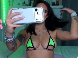 marinalovesyou camsoda stream image