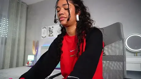 LibertyLust stripchat stream image