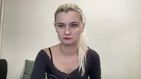 Onika_Love stripchat stream image