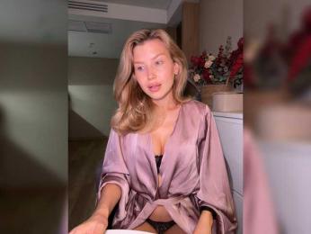 sweetpeach77 bongacams stream image