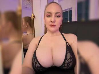 cherryygirl bongacams stream image