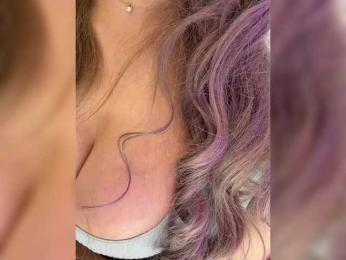 Ellidi bongacams stream image