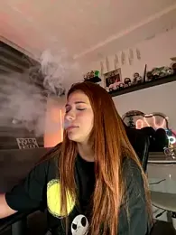 crystal_bunny7 stripchat stream image