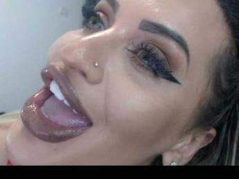 lovelyblondyx bongacams stream image