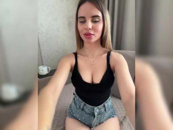 LedyMiya bongacams stream image