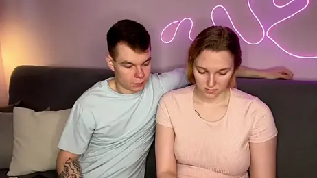 julielourens stripchat stream image