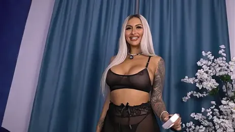 GoldenAmber stripchat stream image