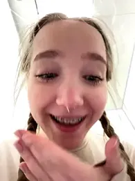 bambi_lu stripchat stream image