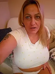 Isabellaa04 stripchat stream image