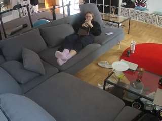 voyeurcam-julmodels-living-3 camsoda stream image