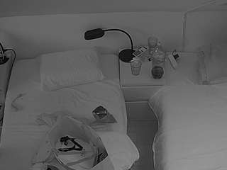 voyeurcam-julmodels-bed-7 camsoda stream image