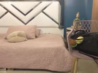 lady-brownn camsoda stream image