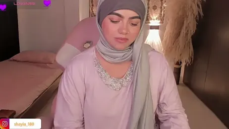 shayla_18 stripchat stream image