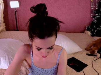 Enchantressss bongacams stream image