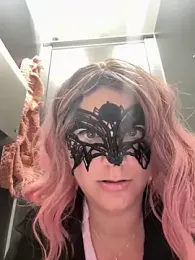 LoveSperm75 stripchat stream image