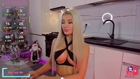 CelyneMay stripchat stream image