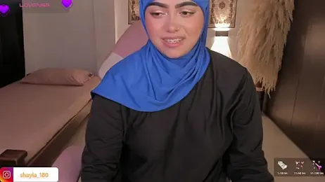 shayla_18 stripchat stream image