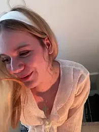 NicoleCut stripchat stream image