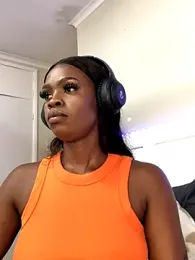 LuciousLips96 stripchat stream image