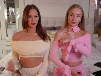 Nadin_star bongacams stream image