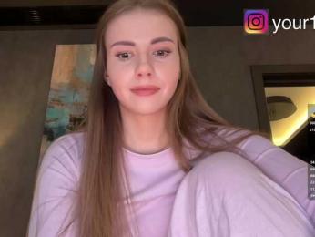 VikkiExtraCheese bongacams stream image