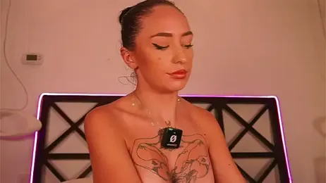 LunaMystyque stripchat stream image