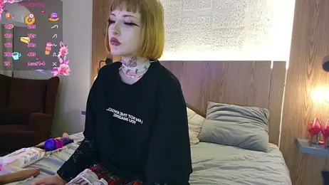 MilkMeSoftly stripchat stream image