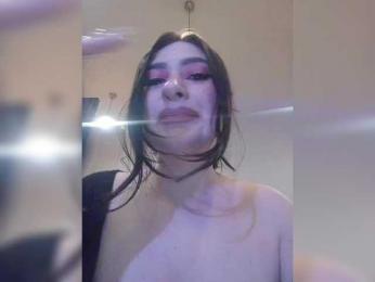 Jeanneen bongacams stream image