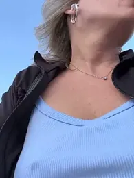 Cherry-red-xo stripchat stream image