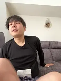 yuuki8910 stripchat stream image
