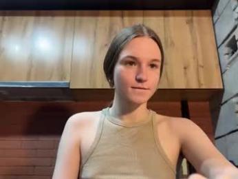 nloraaa chaturbate stream image