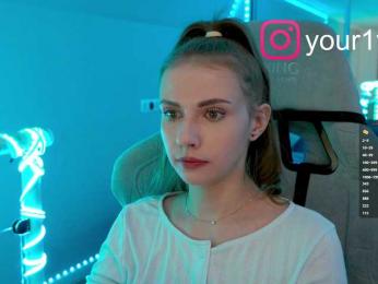 VikkiExtraCheese bongacams stream image