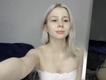hi_popsy chaturbate stream image
