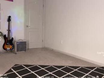 petitebrat chaturbate stream image