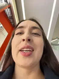 Holly_Play stripchat stream image