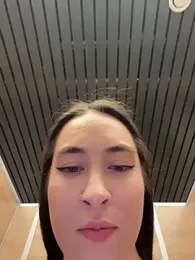 Holly_Play stripchat stream image