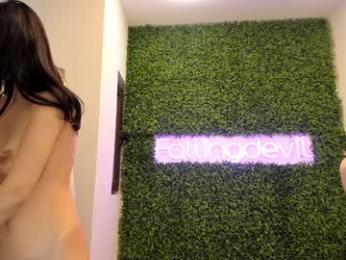 hotfallingdevil chaturbate stream image