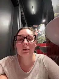 The_Snowwhitee stripchat stream image