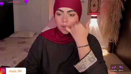 shayla_18 stripchat stream image