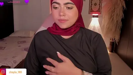 shayla_18 stripchat stream image