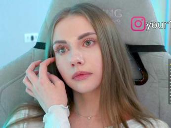 VikkiExtraCheese bongacams stream image