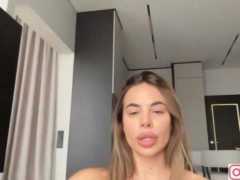 diffgirls1-1 bongacams stream image